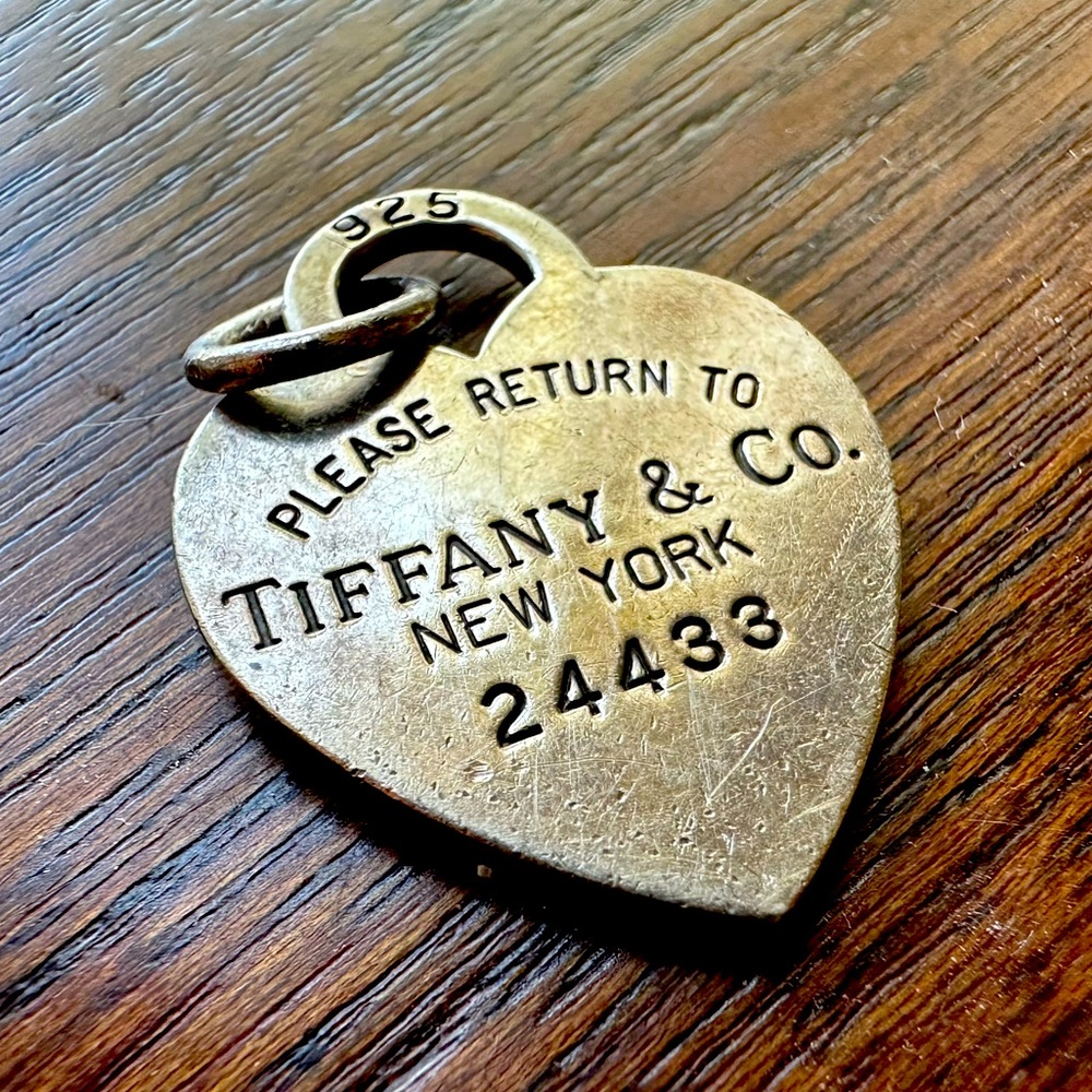 Return to Tiffany’s Large Heart Tag Sterling Silver 925